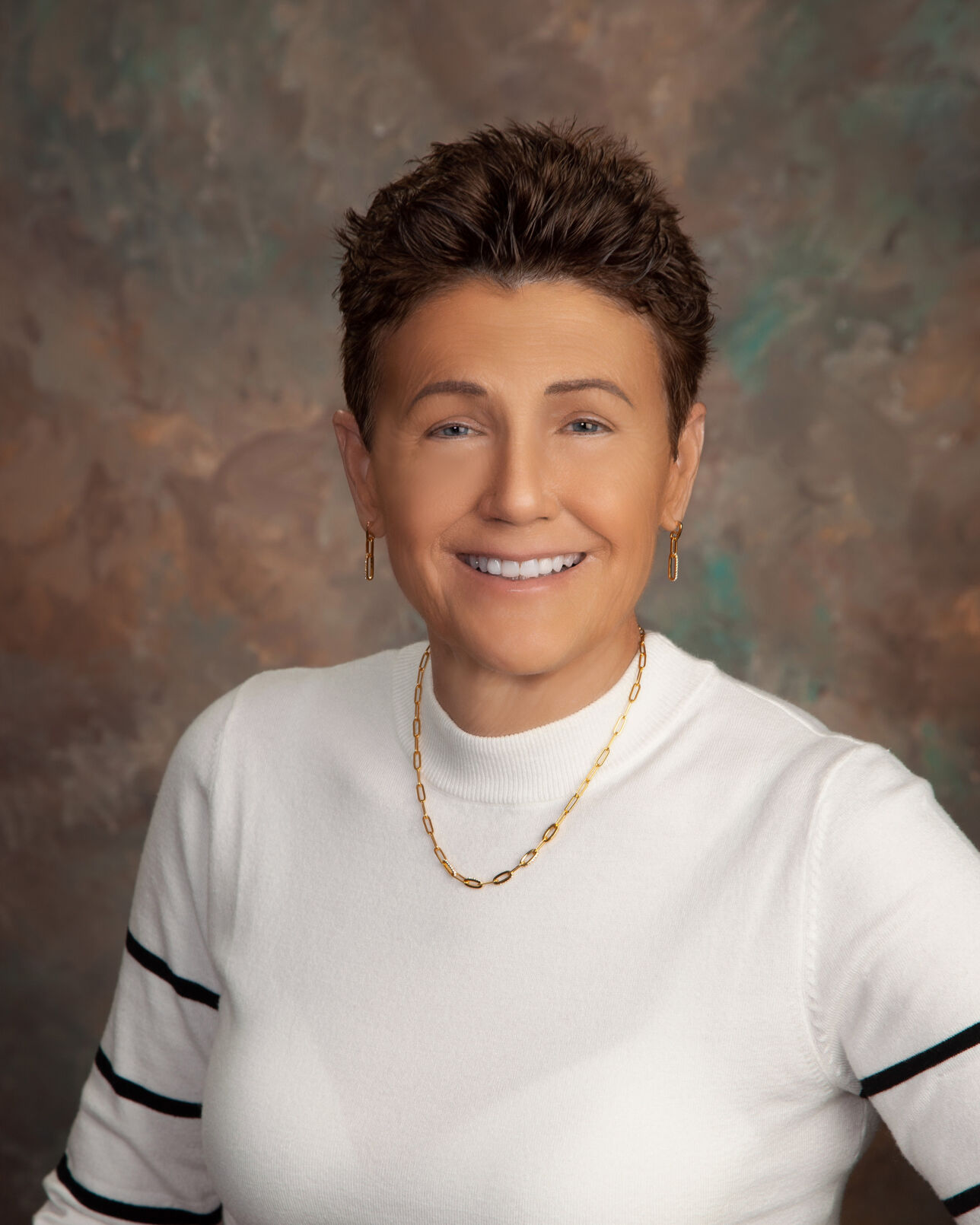 HOWITT, Rene_photo credit Trotter Photo.jpg